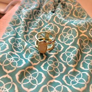 Kendra Scott gold ring size 7